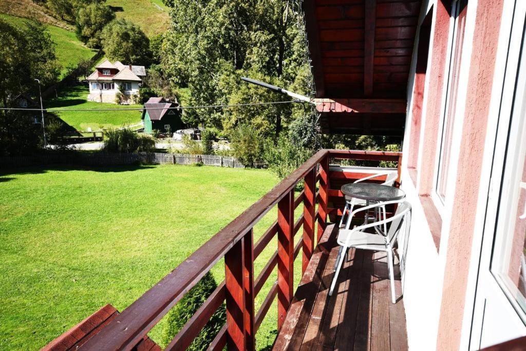 Hotel Casa Stefanut Moeciu De Sus Exterior foto